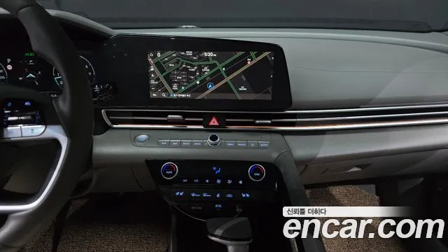 Hyundai AVANTE Новый Avante (CN7) — Фото автомобиля 15