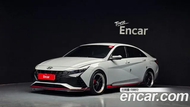 Фотография автомобиля — Hyundai Avante CN7