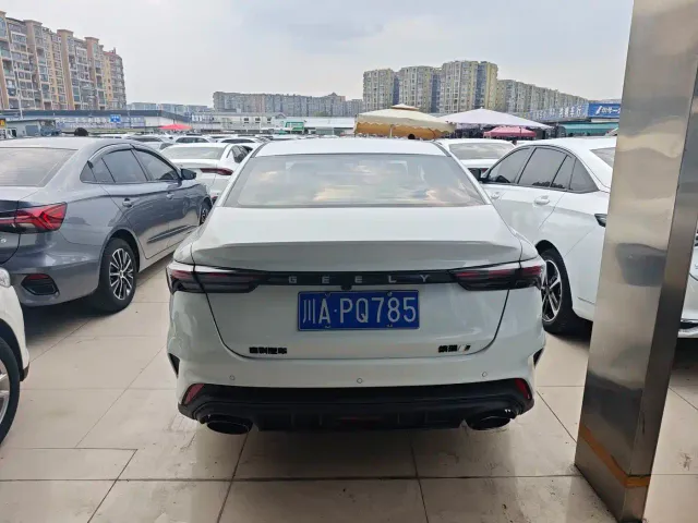 Geely Binrui — Фото автомобиля 15