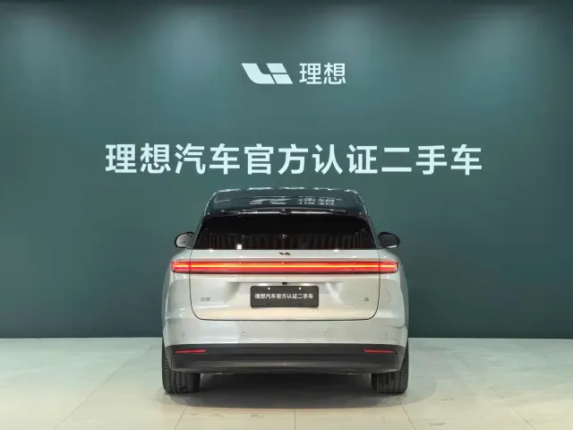 Li Auto i6 — Фото автомобиля 3