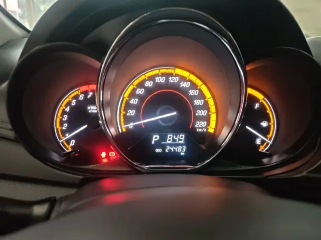 Toyota YARiS L Zhi Xuan — Фото автомобиля 11