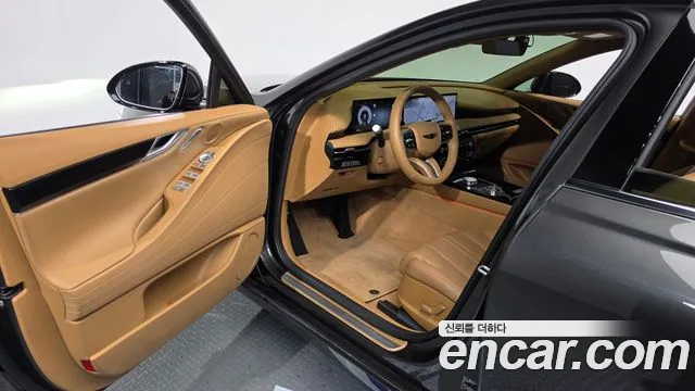 Genesis G80 RG3 — Фото автомобиля 15