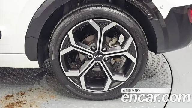 Kia Niro The All New Niro Signature — Фото автомобиля 21