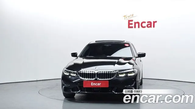 BMW 3-Series 3 серия (G20) 320i Luxury — Фото автомобиля 3
