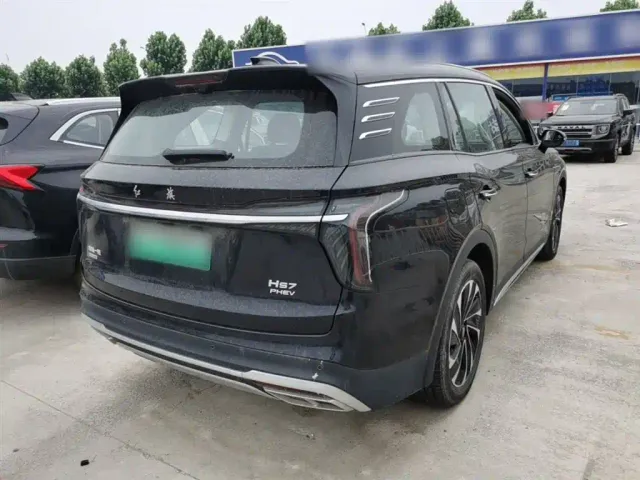 Hongqi HS7 PHEV — Фото автомобиля 6
