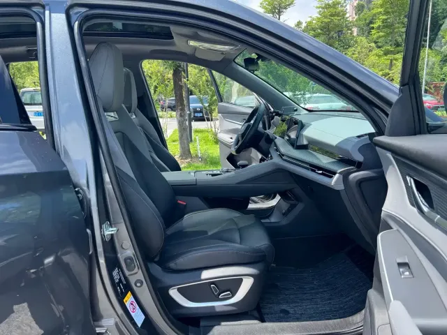Changan CS75 Plus — Фото автомобиля 14