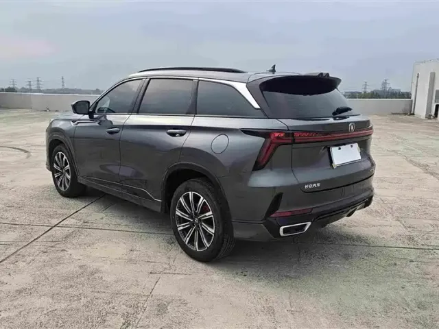 Changan CS75 Plus — Фото автомобиля 9