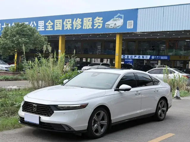 Фотография автомобиля — Honda Accord