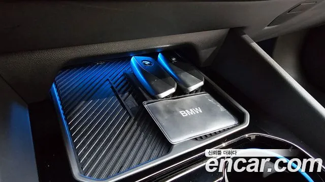 BMW 5-Series — Фото автомобиля 10