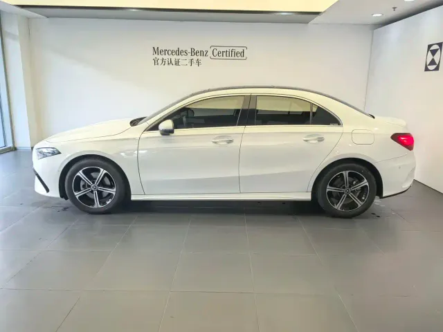 Mercedes-Benz A-Class — Фото автомобиля 4