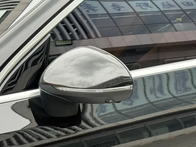 Mercedes-Benz GLC-Class — Фото автомобиля 11