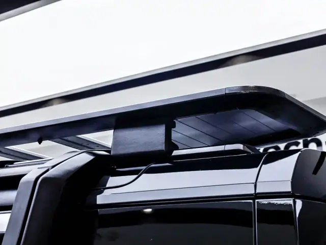 Land Rover Land Rover Defender 2025 110 3.0T P400 Dark Special Edition — Фото автомобиля 28