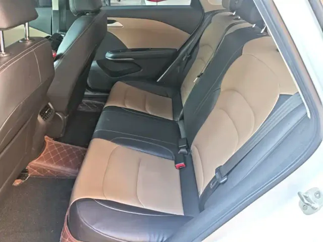 Chevrolet Monza — Фото автомобиля 16