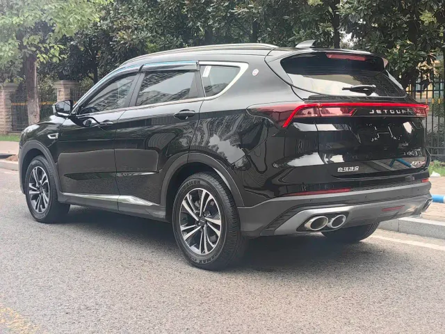 Jetour X70 Plus — Фото автомобиля 7