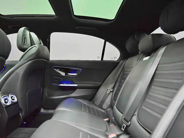 Mercedes-Benz C-Class — Фото автомобиля 13