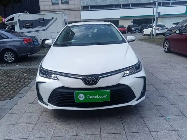 Toyota Corolla — Фото автомобиля 2