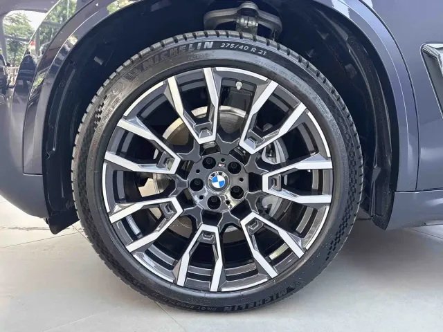 BMW X5 — Фото автомобиля 19