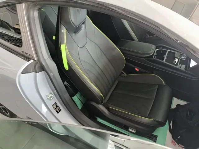 Hozon Neta GT — Фото автомобиля 24