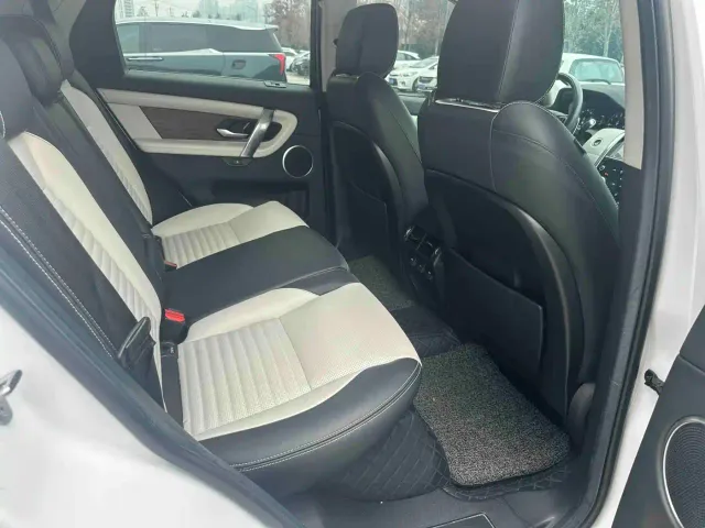 Land Rover Discovery Sport — Фото автомобиля 5