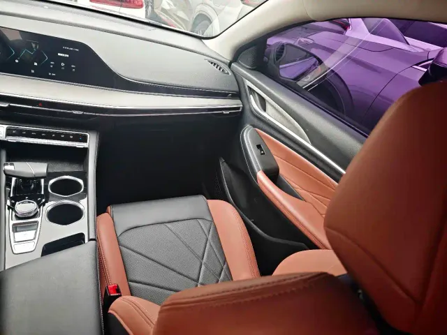 Changan Eado — Фото автомобиля 12