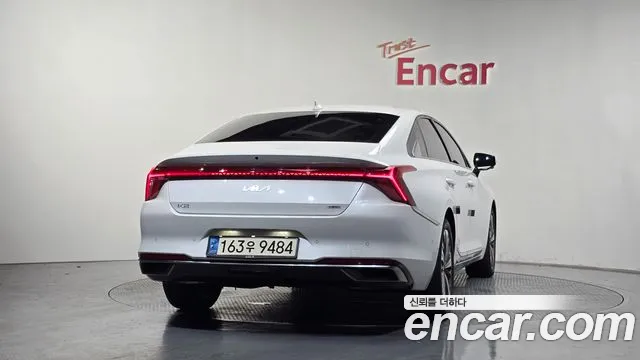 Kia K8 Signature — Фото автомобиля 4