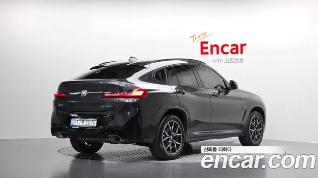 Фотография автомобиля — BMW X4 G02