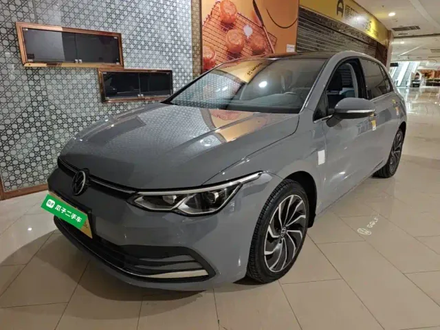 Фотография автомобиля — Volkswagen Golf