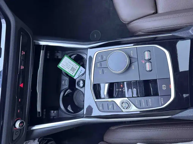 BMW 3 Series — Фото автомобиля 16