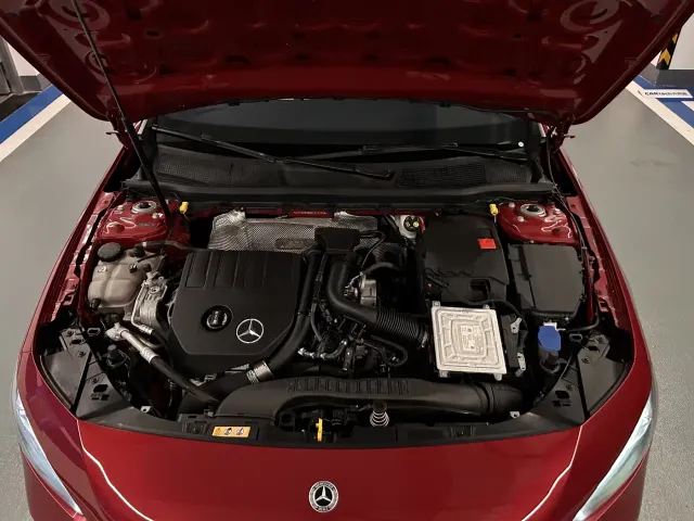 Mercedes-Benz A-Class — Фото автомобиля 15
