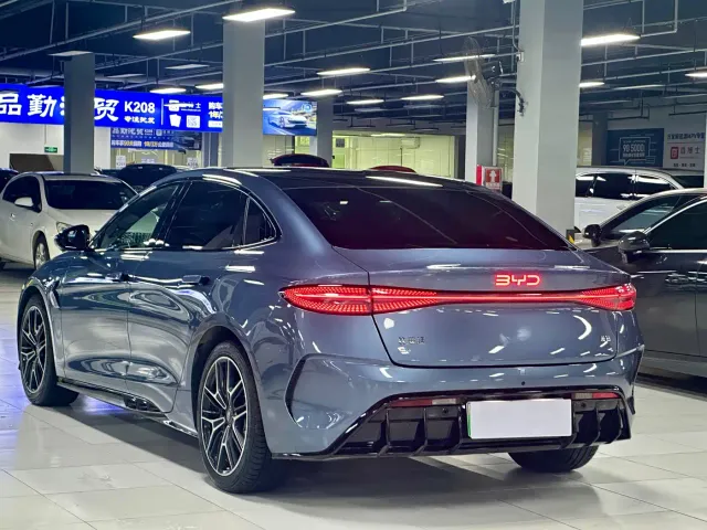 BYD Seal — Фото автомобиля 10