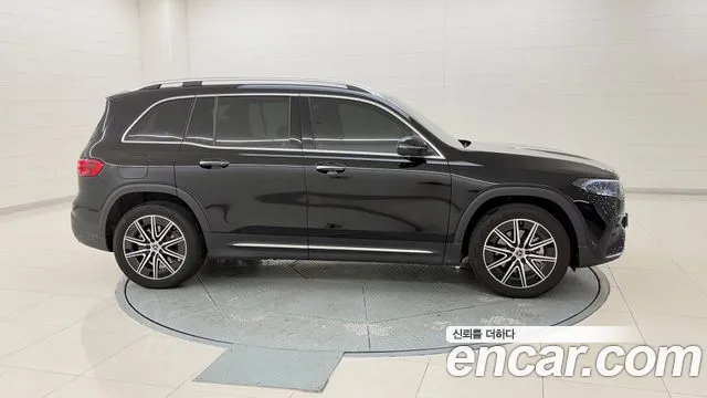Mercedes-Benz EQB X243 — Фото автомобиля 6