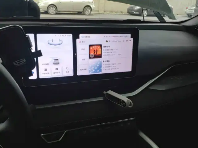 Geely Xingrui — Фото автомобиля 12