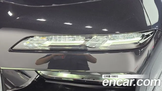 BMW 7-Series 7 серия (G70) 740i xDrive M Sport — Фото автомобиля 14