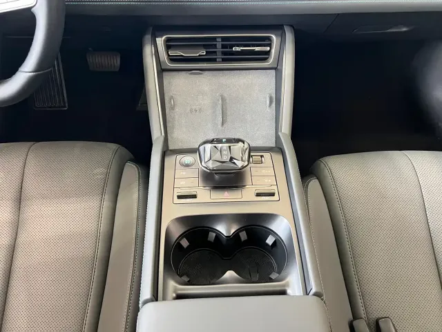 BYD Qin L — Фото автомобиля 11