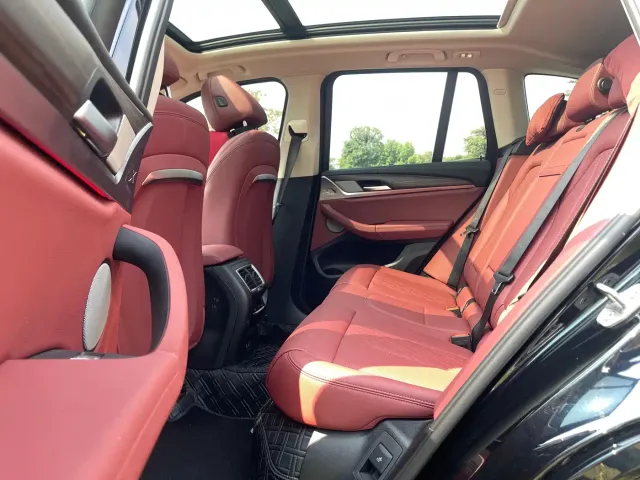 BMW X3 — Фото автомобиля 8