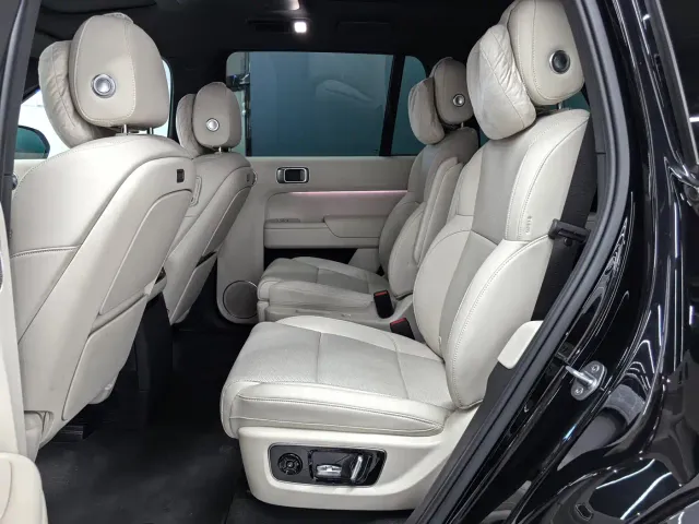 Li Auto L9 — Фото автомобиля 13