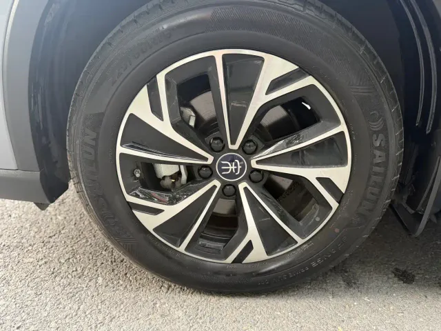 BYD Song Pro — Фото автомобиля 22