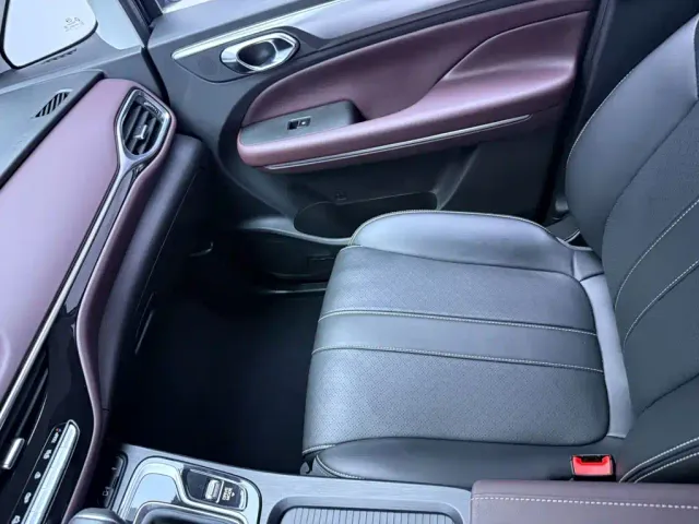 GAC Trumpchi M6 — Фото автомобиля 13