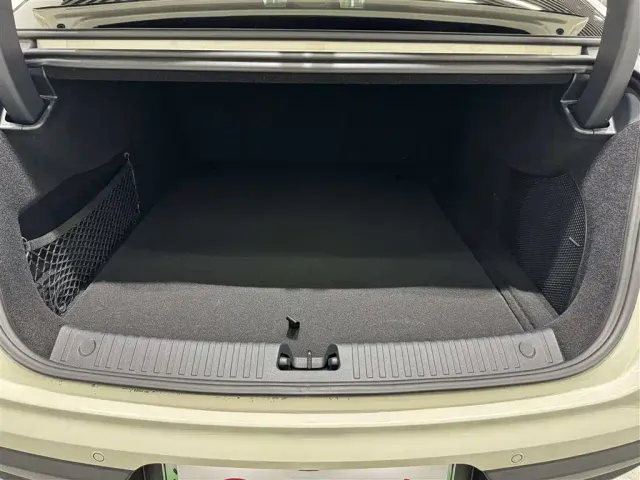 BYD Seal 07 DM-i — Фото автомобиля 26