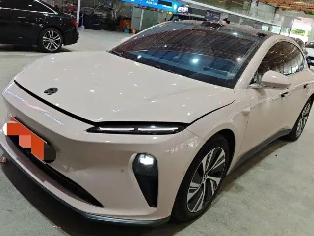 Фотография автомобиля — Nio ET5