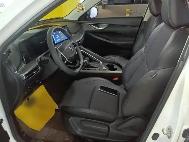 Changan CS35 Plus — Фото автомобиля 14