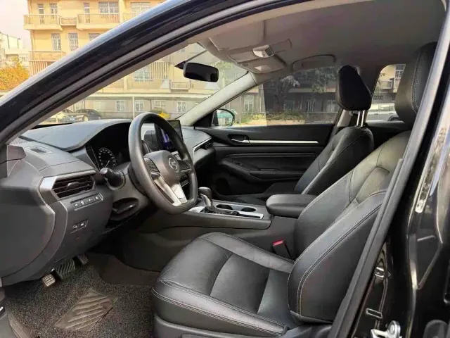 Nissan Teana — Фото автомобиля 5