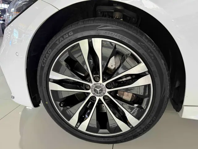 Mercedes-Benz C-Class — Фото автомобиля 14