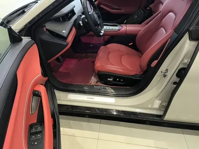 Xiaomi SU7 — Фото автомобиля 15