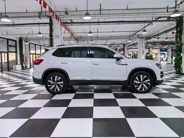 Volkswagen Tayron — Фото автомобиля 7