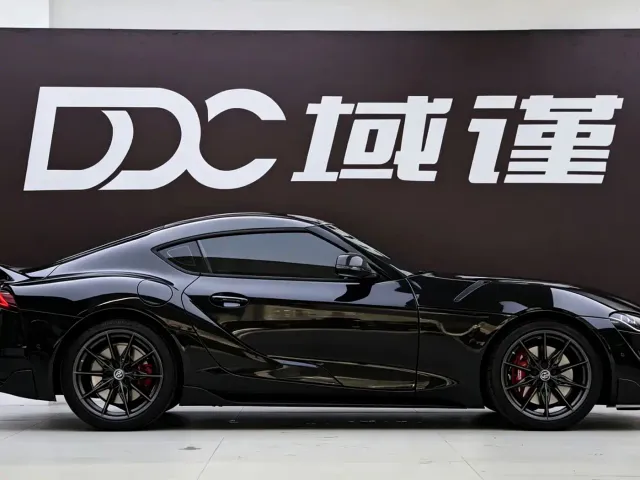 Toyota Supra — Фото автомобиля 4