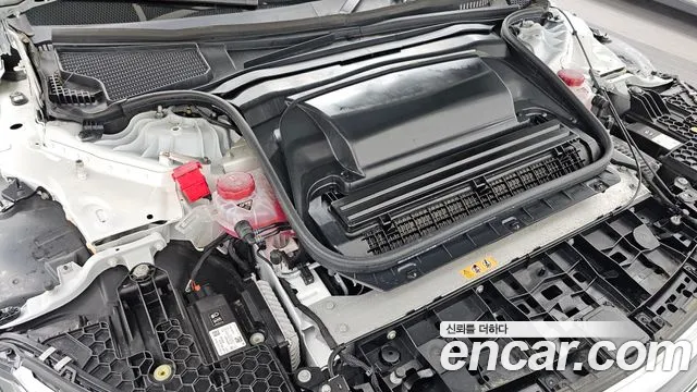 Mercedes-Benz EQS — Фото автомобиля 6