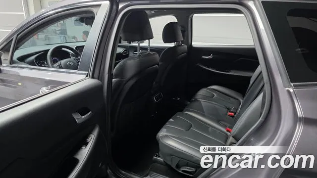 Hyundai Santa Fe New — Фото автомобиля 24