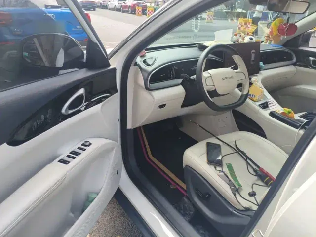 Geely Starry Wish — Фото автомобиля 12