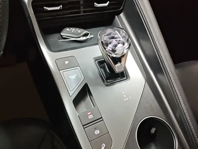 Roewe RX5 — Фото автомобиля 13